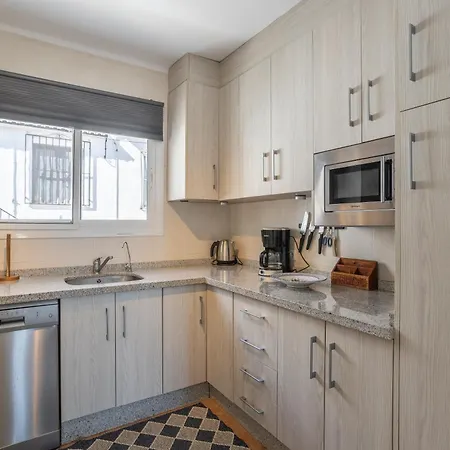 Plaza Cadiz 10 Нерха