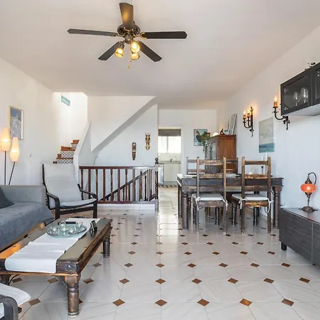 Villa Plaza Cadiz 10 Nerja